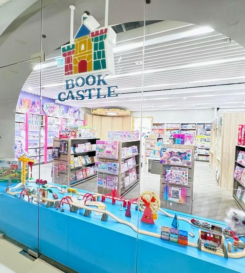 Book Castle Ocean Terminal shopfront