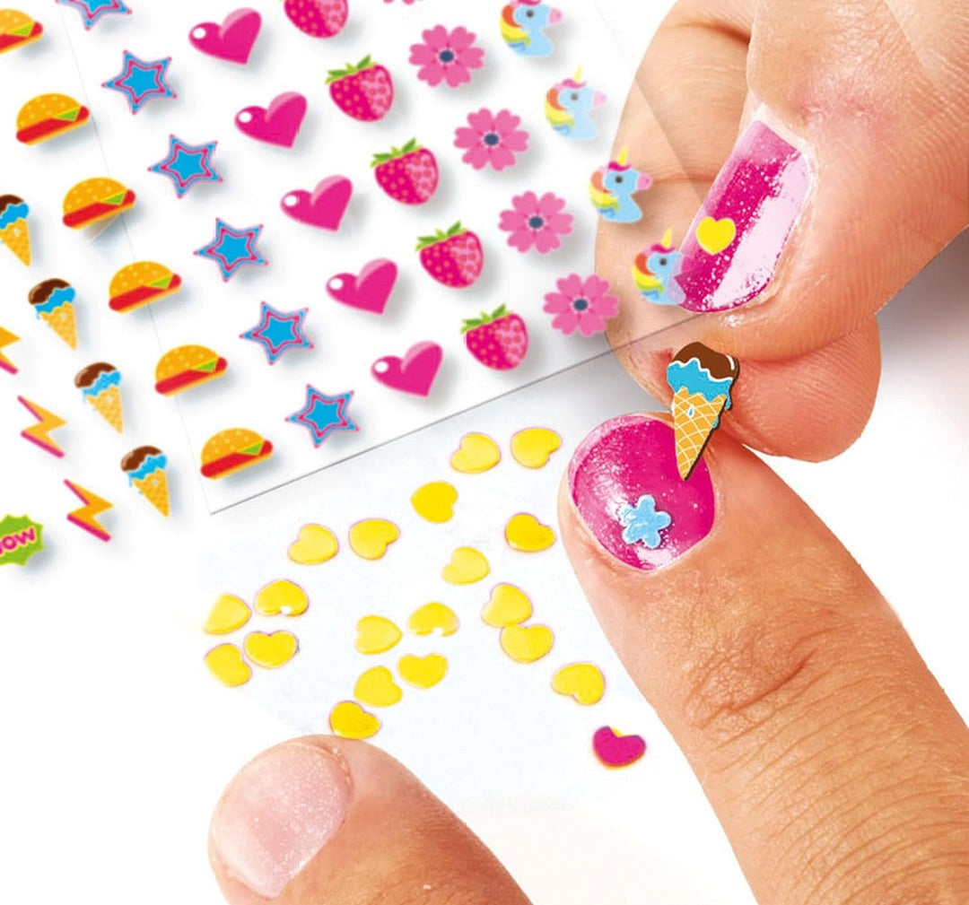 Crazy Chic: On-The-Go Nail Art Case
